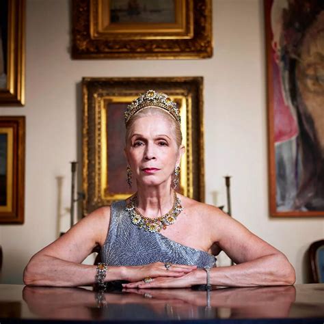 Lady Colin Campbell .